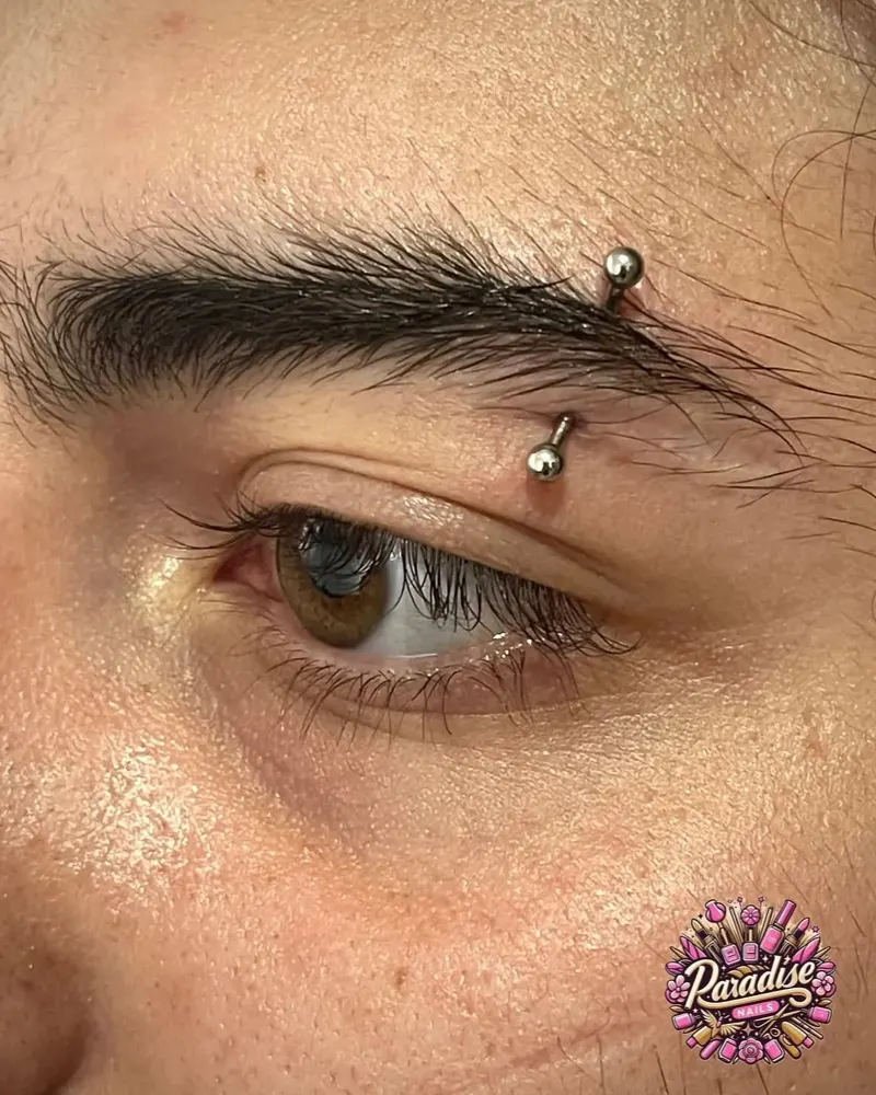 Piercing de ceja